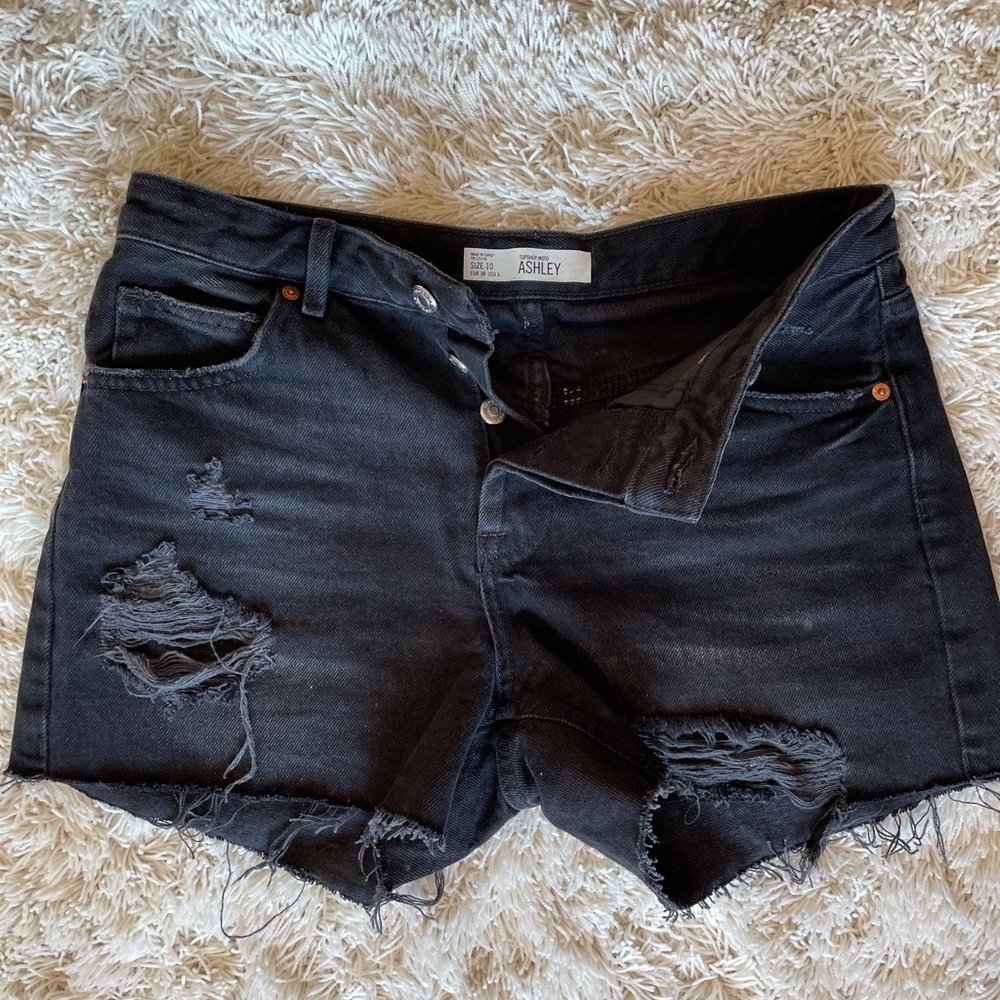 Topshop Moto Ashley distressed denim shorts